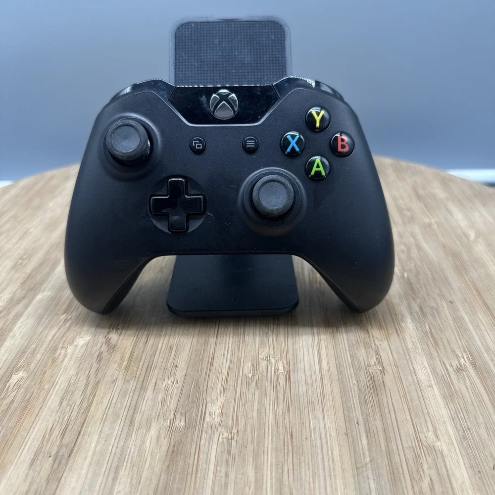Microsoft Xbox One Wireless Controller Model 1537 Black Tested Works